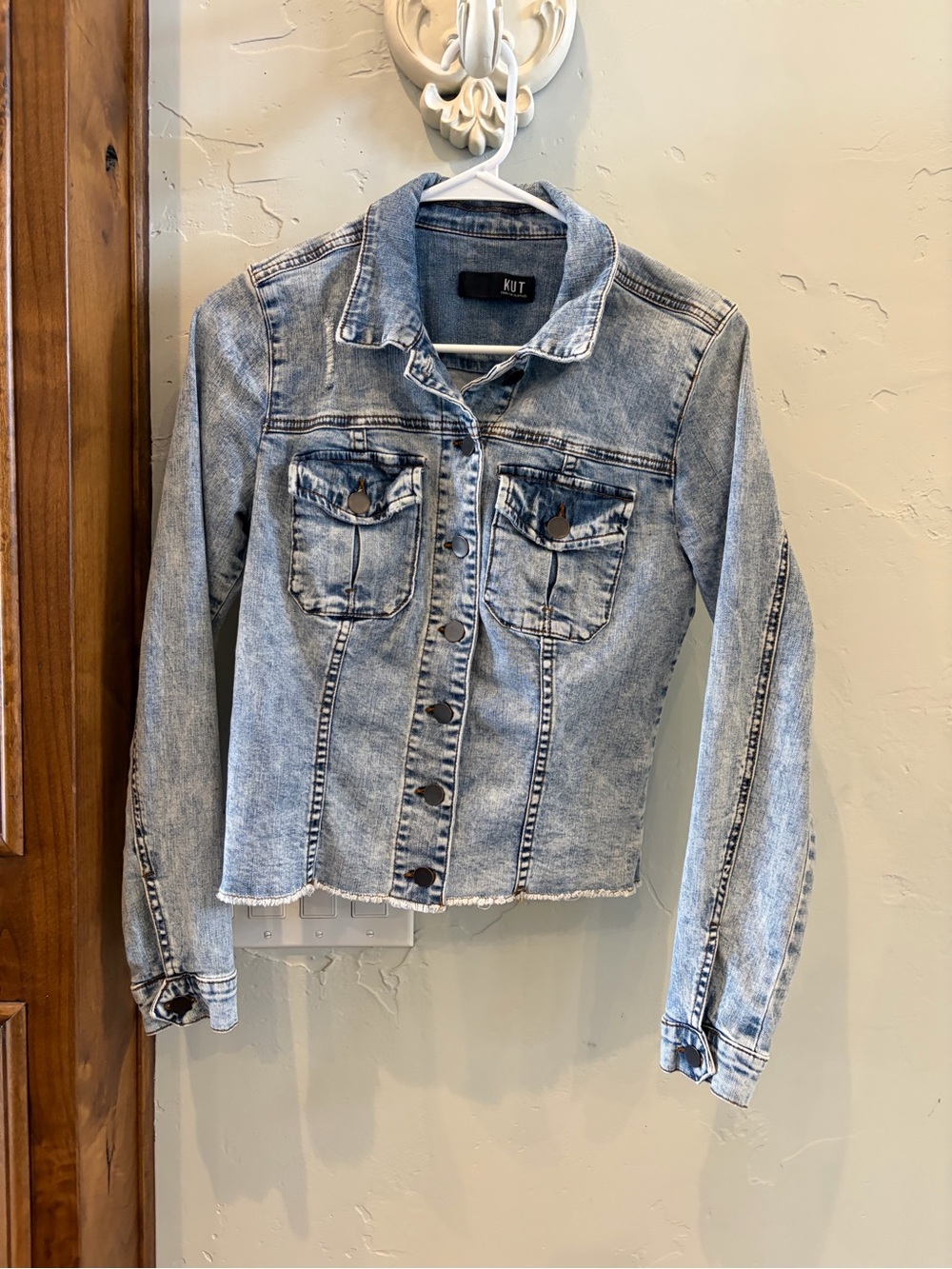 Kut from the Kloth Faded Light Blue Acid-Wash Denim Jacket